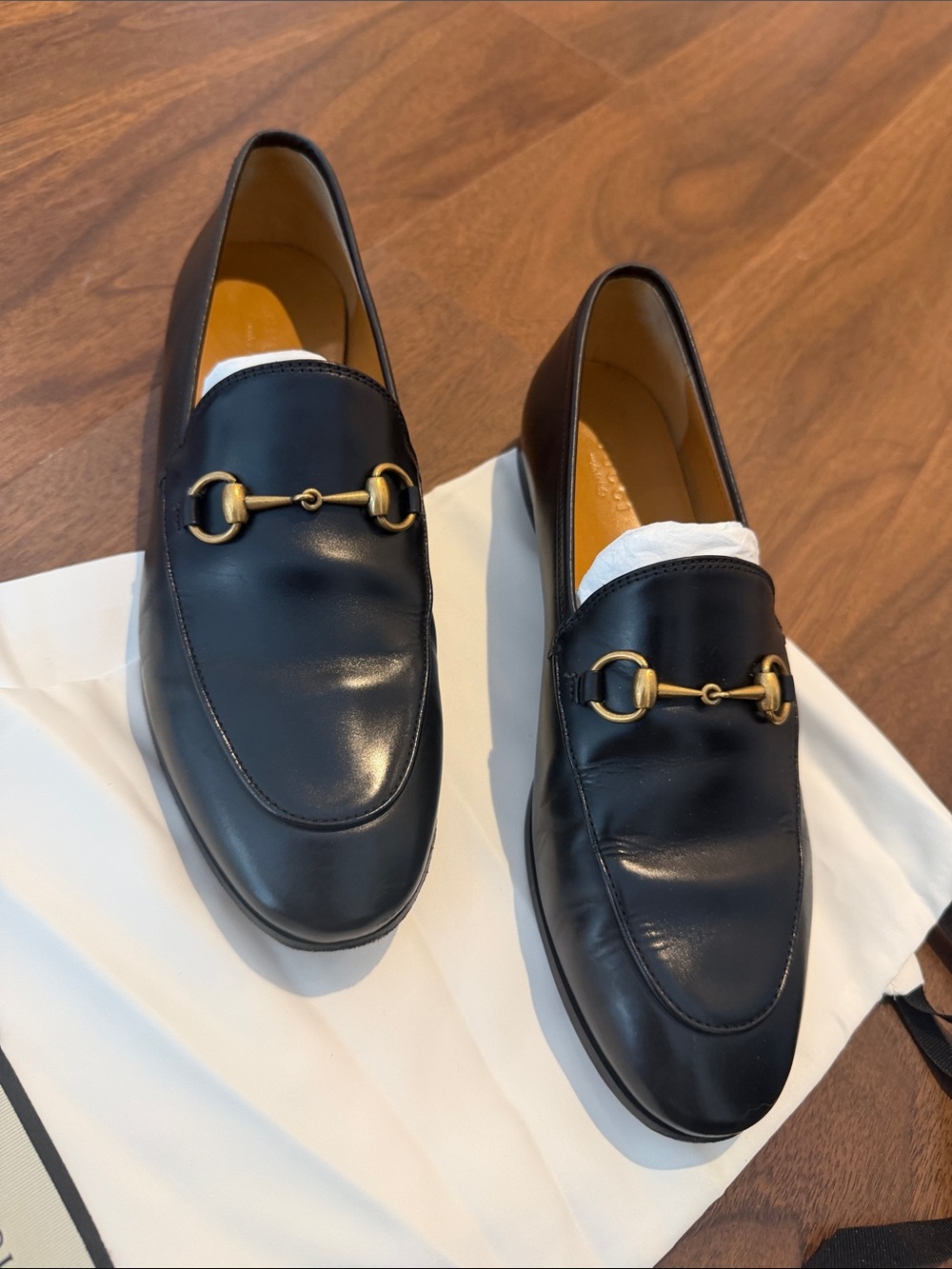 Authentic Women’s Gucci black Loafer with Gold Detail